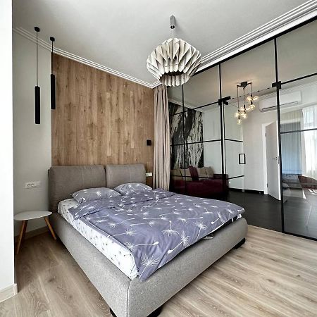 Sea Symphony 3-Bedrooms Lux Apartment Odessa Ngoại thất bức ảnh