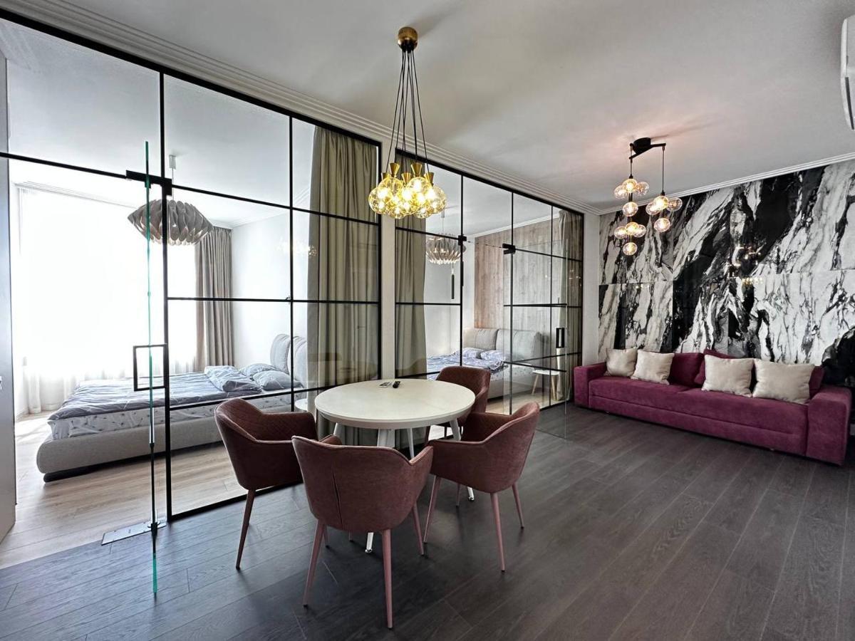 Sea Symphony 3-Bedrooms Lux Apartment Odessa Ngoại thất bức ảnh