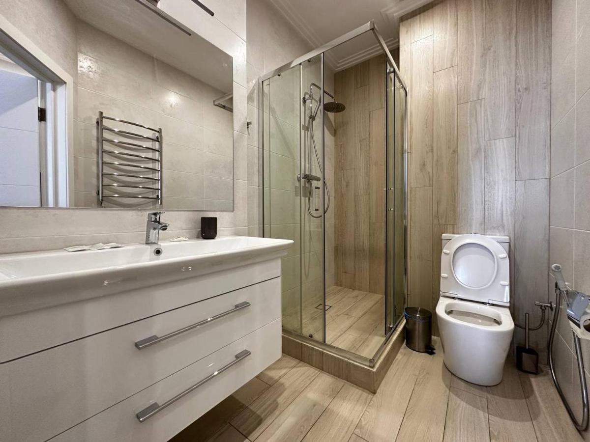 Sea Symphony 3-Bedrooms Lux Apartment Odessa Ngoại thất bức ảnh