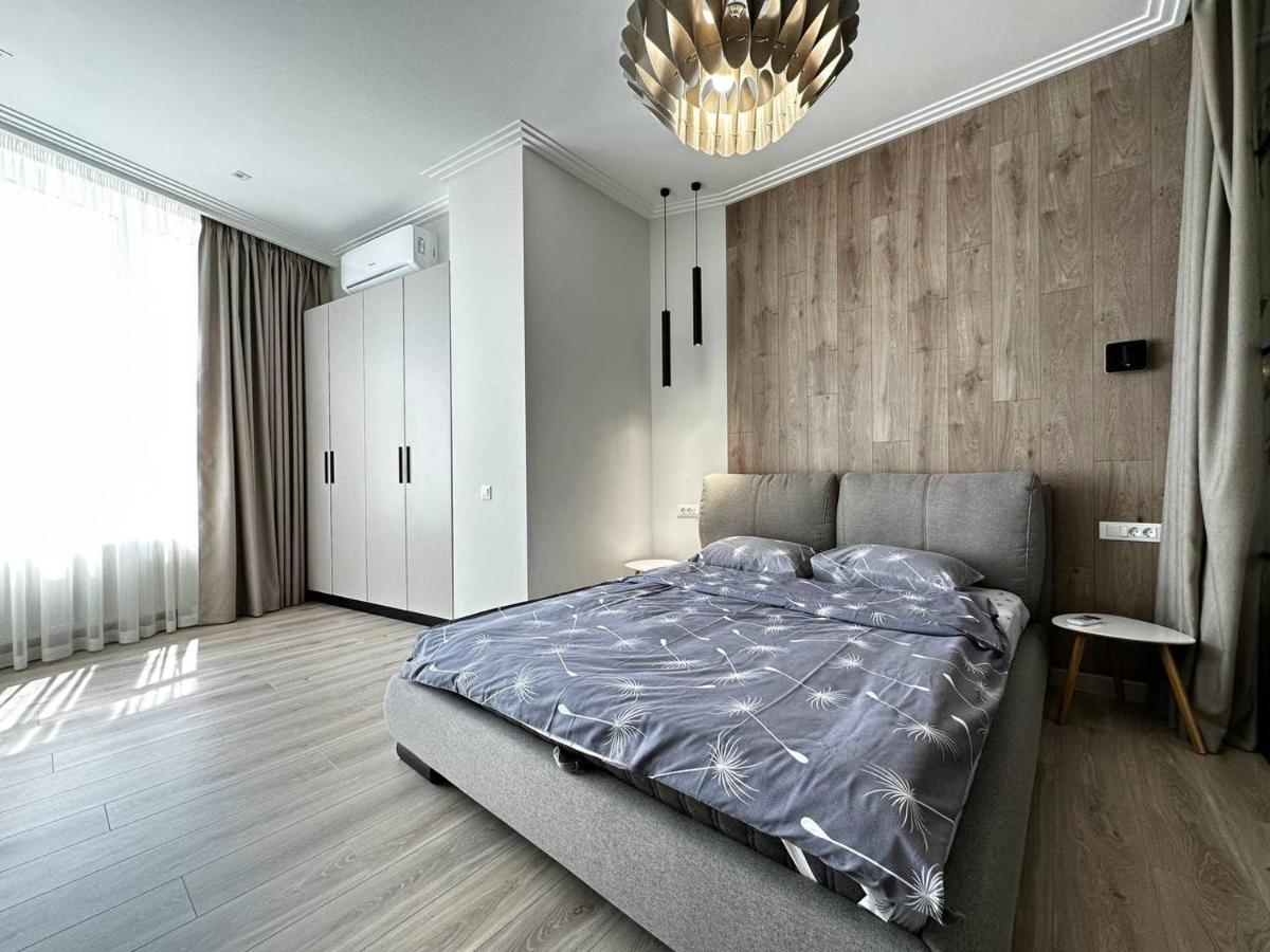 Sea Symphony 3-Bedrooms Lux Apartment Odessa Ngoại thất bức ảnh